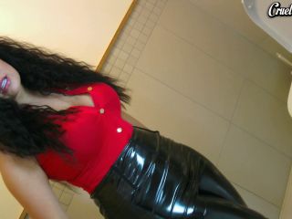 Cruel Girlfriend - Becky Dee - Toilet Seat Cum Eat [FullHD 1080P]