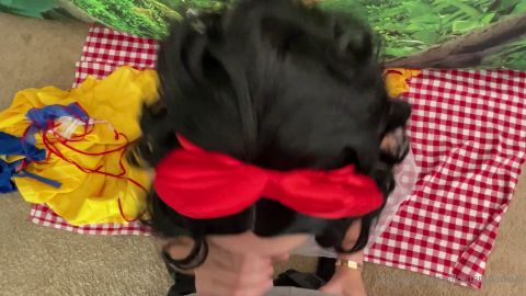 Dani Daniels - Snow White BJ [FullHD 1080P]