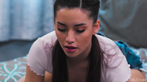 Caught Fapping – Aria Lee