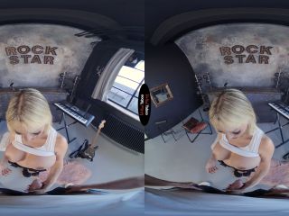 Gatita Veve - VR Stepsis Talent (VirtualTaboo, 3630p)
