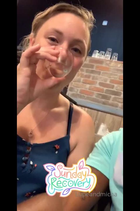 OnlyFans lupeandmicha_2019.08.28_55373009_She_got_greedy_and_drank_the_whole_one_wi