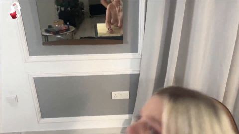 Emilynoir - Riesenschwanz von User sprengt meine Fotze [FullHD 1080P]