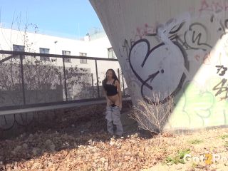 Pillar Pissing [FullHD 1920P] - Screenshot 2