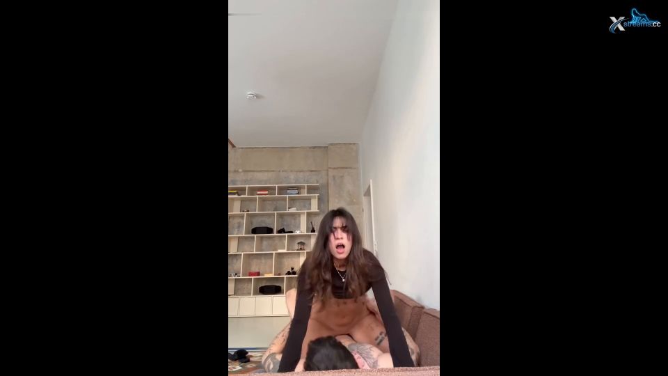 Nia_x_Noah - Ich musste sofort gefickt werden, als ich nach hause kam [FullHD 1080P]