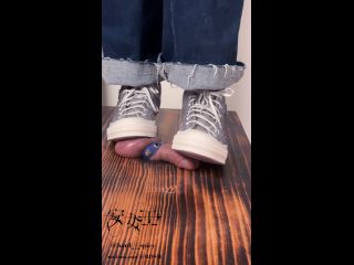 Mistress Ann - Squatting Down On Your Balls With Converse [FullHD 1080P]