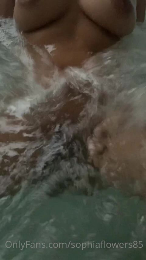 OnlyFans 2021-01-11-2005837512