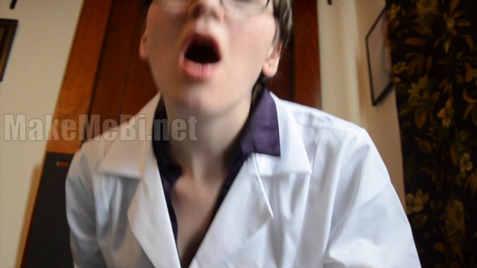 Bettie Bondage - Futa Scientist Impregnates You [HD 720P]