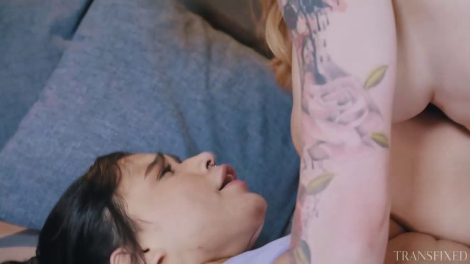 Summer Col & Blake Lovely Exercise That Booty [HD 720P]