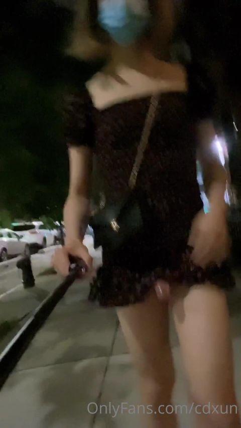 OnlyFans cdxun-02-09-2020-821444951-Cock-out outdoor walk.
