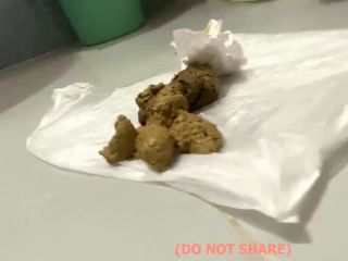 Sweet_Peaches – BIRTHING A BIG SHIT (KRISTINA) [HD 1280P] - Screenshot 6