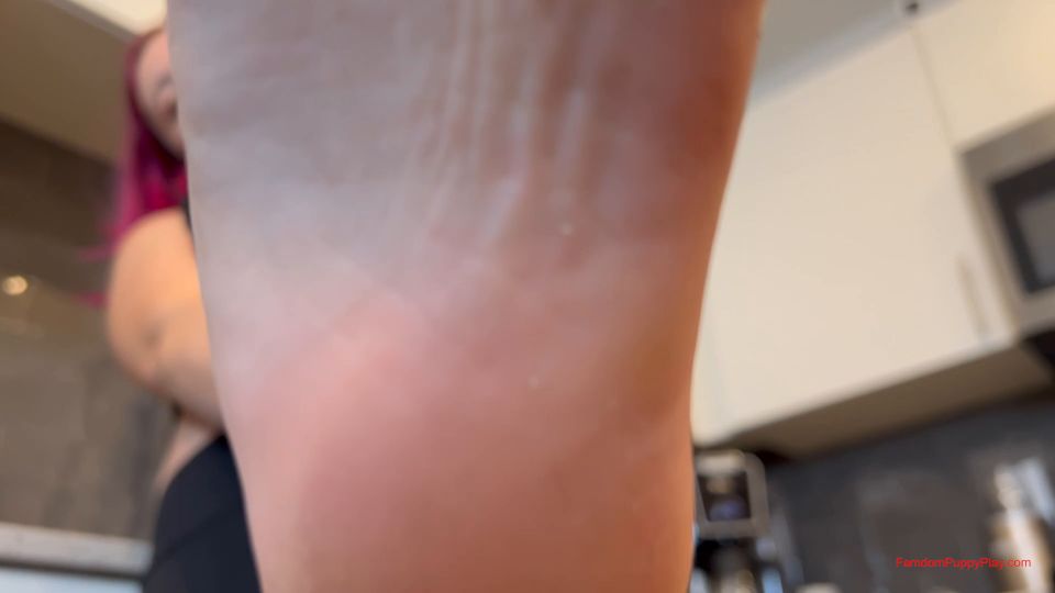 Femdom Puppy Play - Capri Feeds Her Scraps and Sweat [FullHD 1080P]