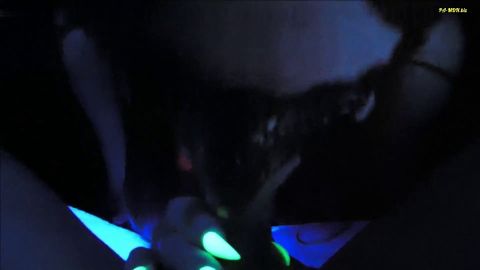 red_strawberry08 - Nahaufnahme Blasen [FullHD 1080P]