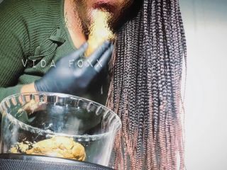 VidaFoxx – I am Constipated and Cannot Stop Farting [SD 1200P] - Screenshot 6