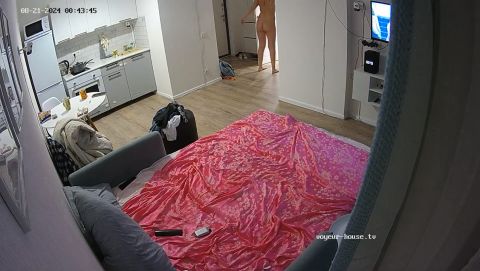 Voyeur-House - Fennec And Friends Couch Party 20 08 2024 Cam 3 [HD 720P]