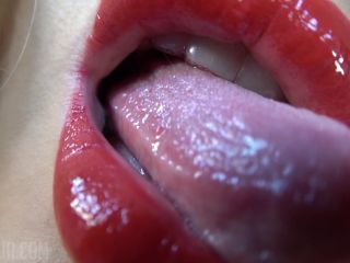 Dommelia - Goon For Mommys Lips [FullHD 864P]