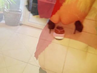 RosellaExtrem – Rosellas chocolate cream bread spread for slave [HD 1280P] - Screenshot 1