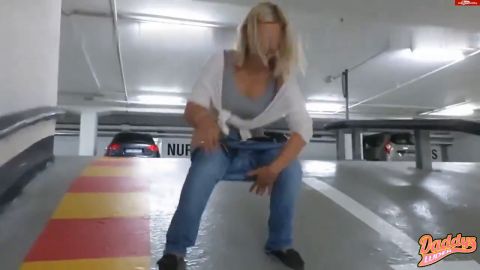DaddysLuder - Mitten im Mannheimer Parkhaus geschifft [HD 720P]