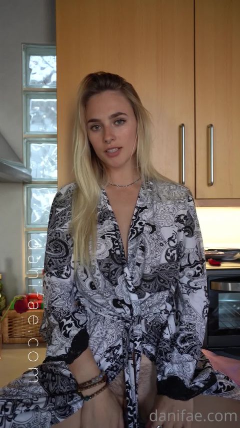 OnlyFans 2021-02-26_0go199oytv0874sh659g1_source