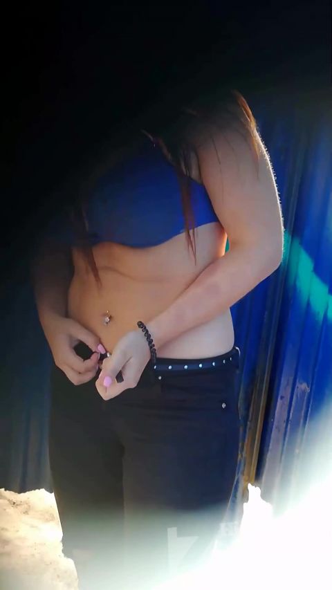 Hidden-Zone.com- Spying through the hole in the wall in the beach cabin