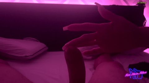 MissAlessaMilano - Boobshow endet mit spontanem Blowjob [FullHD 1080P]