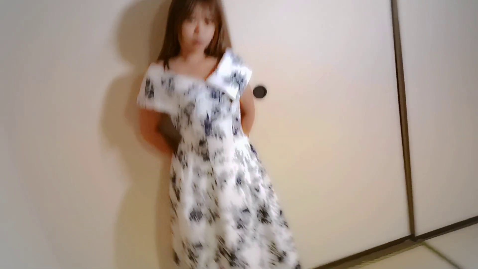 Preview for FC2 PPV 4549164 I called the married woman in room 307 and filmed her