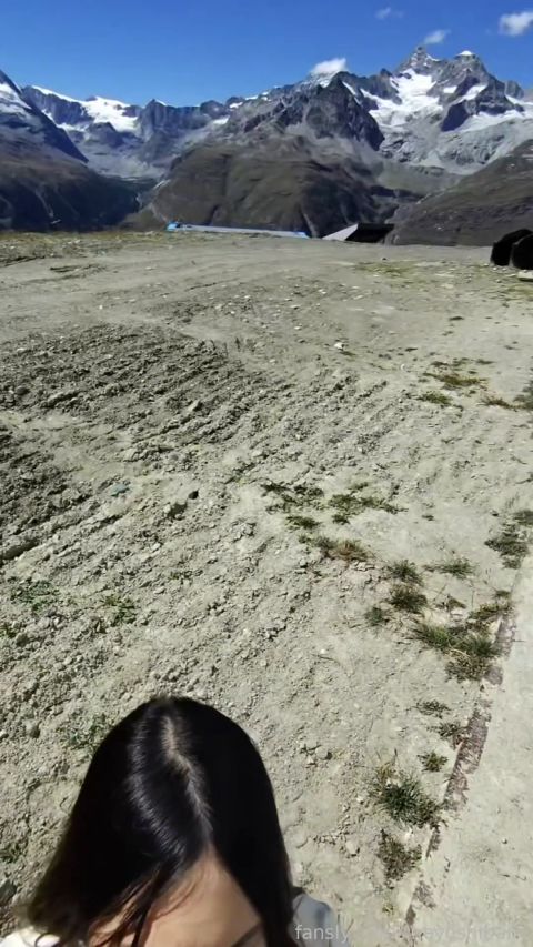 Yoshibaby (Tinayoshile) - I Asked A Stranger To Take A Photo For Me At Matterhorn And Then It Escalated Quickly [FullHD 1080P]