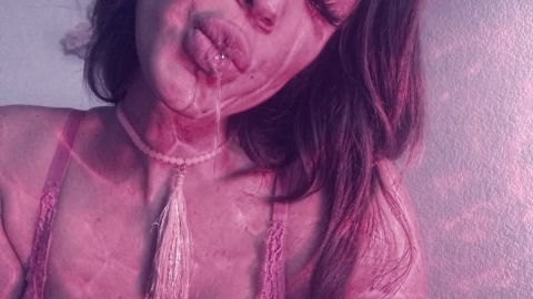 Lindsey Leigh – LOLLIPOP SPIT GAME – ManyVids