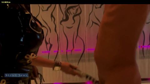 Strict_Senz - Miss Alessa Milano peitscht sklaven im stehen aus [FullHD 1080P]