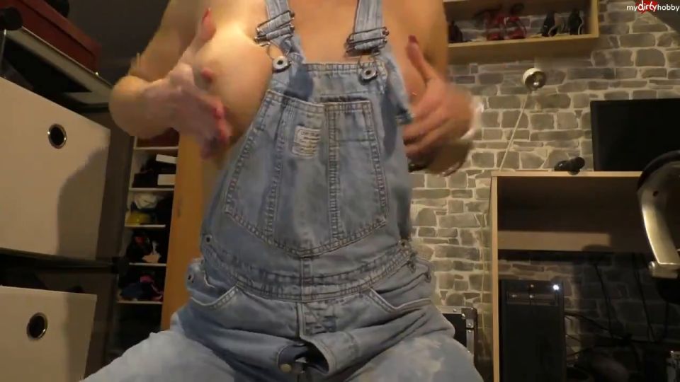 Red_Phoenix - Sexy Latzjeans wichsen [HD 720P]