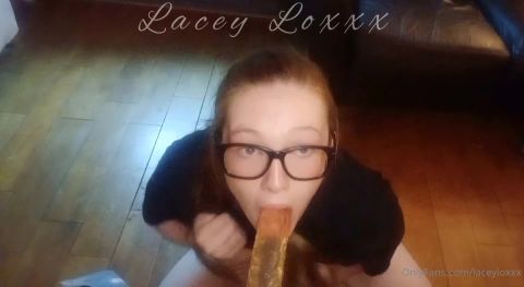 Laceyloxxx-30-06-2021-It Was The Middle Of The Night And i [HD 1050P]