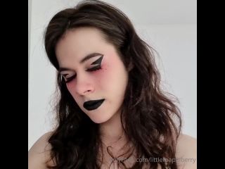 MEGA-FANS__littlemapleberry-07-12-2021-2294747569-A mostly wholesome post, the one nude at the end I cant remember if I posted or not and i