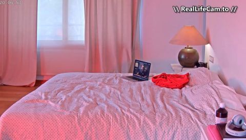Reallifecam - Aziza And Alessa Have Hot Lesbian Oil Massage 06.06.2025 [SD 636P]