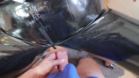 Daynia – Das perverse Familiengeheimnis! Versaute 3Loch-Fick Sperma-Piss-Schweinereien 15.07.18