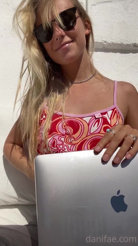 OnlyFans 2021-03-16_0gom5audzxdg9zukx0z4b_source