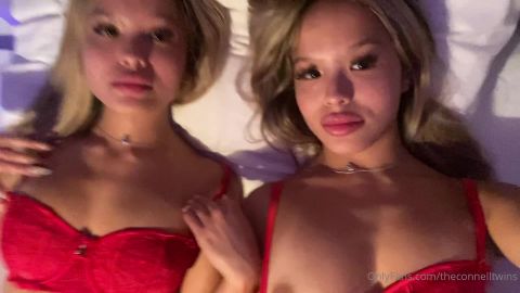 OnlyFans theconnelltwins-24-11-2020-1322259309-POV_we_are_on_FaceTime_with_u_