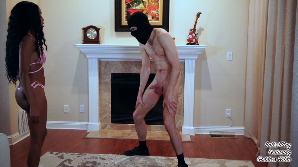 Goddess Wilde - Balls4play - Bikini Ballbusting [FullHD 1080P]