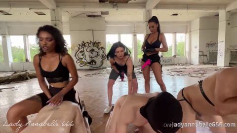 LadyAnnabelle666 - Peging Orgy Four Amazing Goddesses And Three Male Sluts To Fuck [FullHD 1920P]
