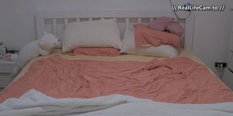Reallifecam - Dasha And Sasha Have Hot Pussy Eat And Sex 09.08.2025 [SD 604P]
