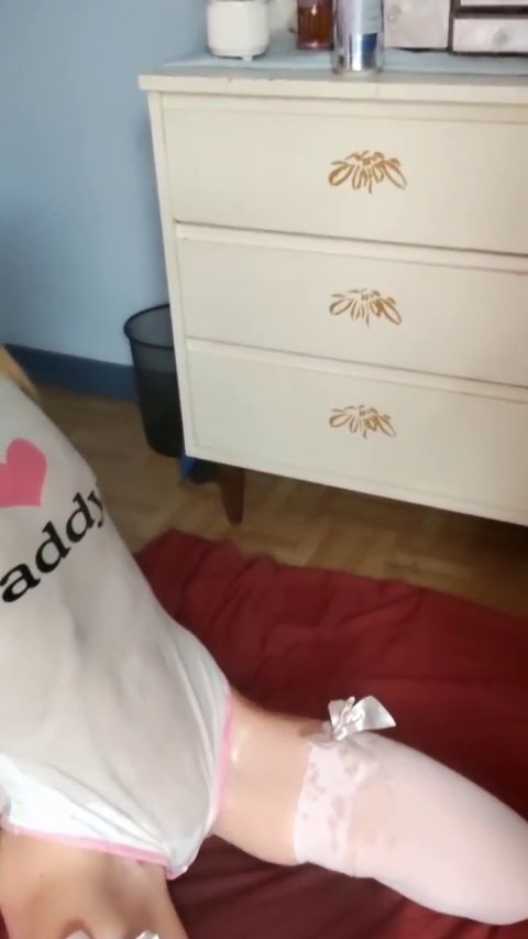 vanessahastings - Sperma und pissen auf mein Gesicht [HD 720P]