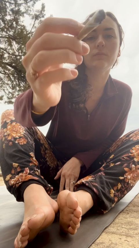 Dani Divinity aka thedanidivinity in clip Morning out on the trail before my morning yoga is a mix of lavender and legal h [HD 720P]