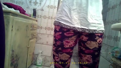 Hidden-Zone.com- Spying in the bathroom