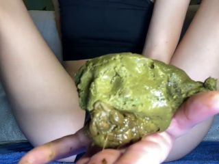 Young bitch pooping lick shit and smear [SD] - Screenshot 4