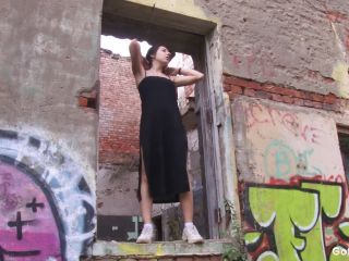 Window Ledge [FullHD 1920P] - Screenshot 1