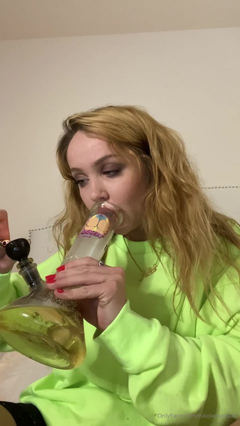 OnlyFans 2020-04-12-229636058