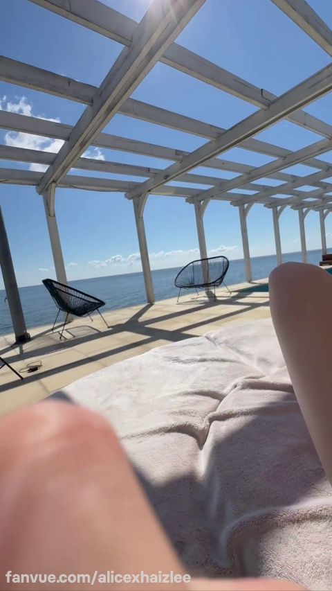 Alice & Haizlee - On Vacation With My Sister [SD 1072P]