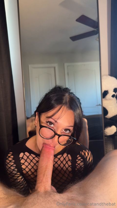 catandthebat (wittlemousey) - Sister-In-Laws Blowjob And Facial [FullHD 1080P]