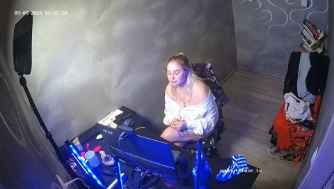 Carolyn Camshow, 09 09 2024 [HD 720P]