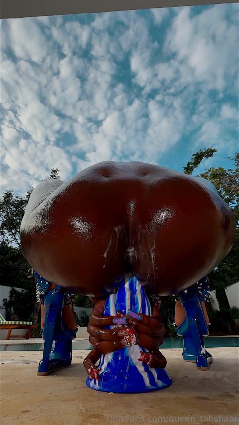 queen_tahshaar - Dildo Riding [SD 1080P]