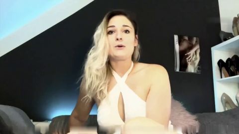 Melina-May - Drehpartner jetzt gesucht [HD 720P]