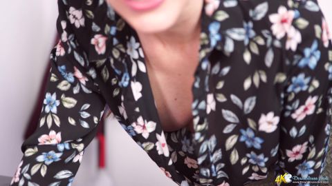 Downblousejerk.com- Sophia Smith “Help Me Out